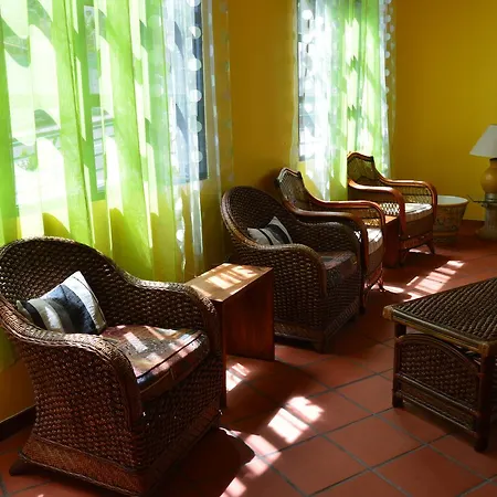 Estalagem Corte Do Norte 3* ポンタ・デルガダ