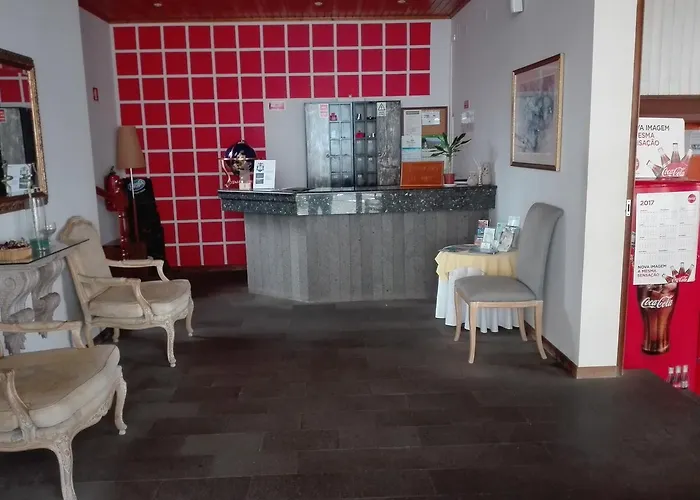 Estalagem Corte Do Norte אורחן פונטה דלגדה